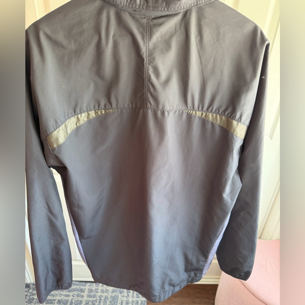 Patagonia Women’s Windbreaker Full Zip Jacket
Size: L - Picture 6 of 10